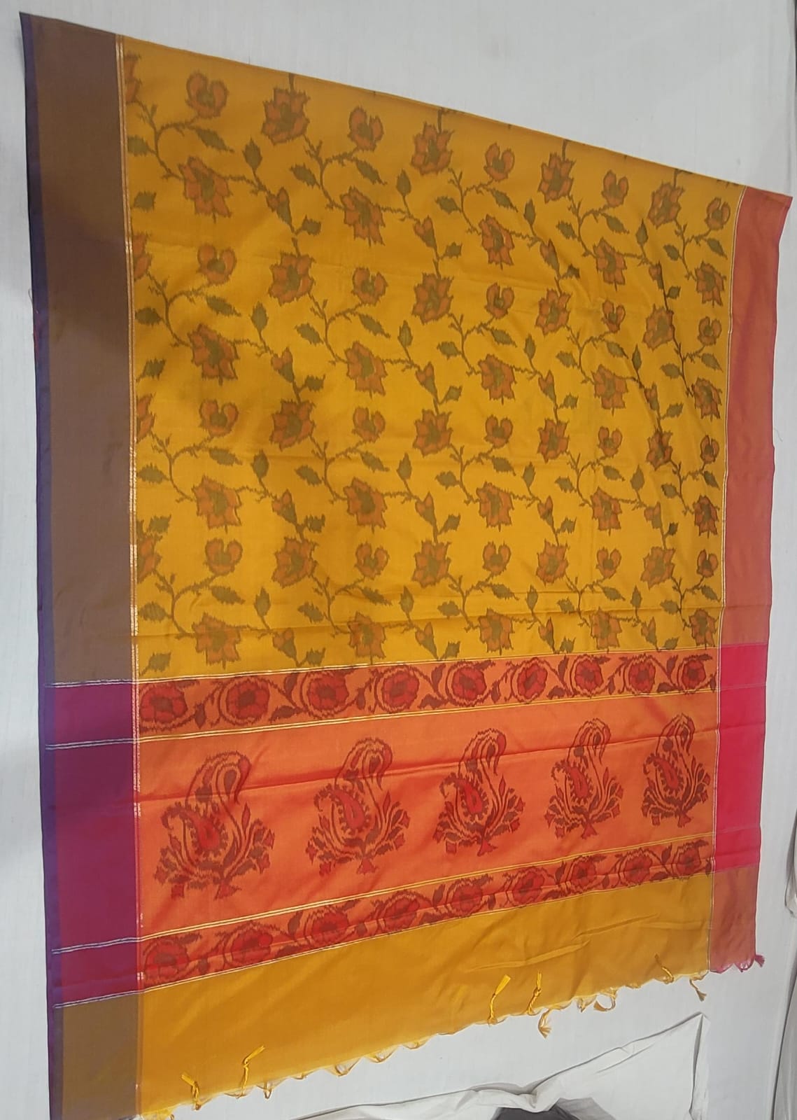 Elegant Art Silk Saree 4 - Detail View 2 | Shri Geeta Sarees