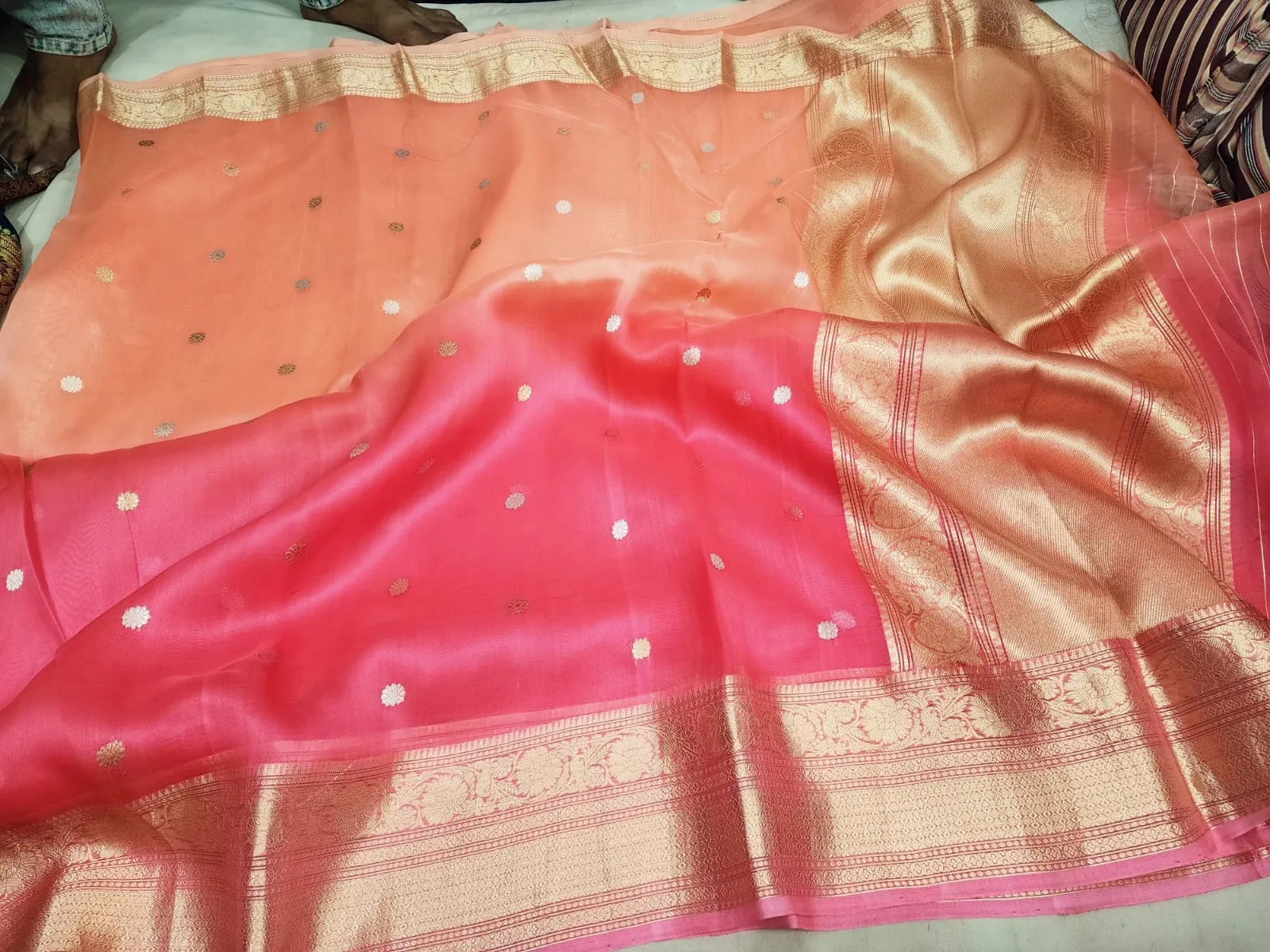 Pure Handwoven Kora Organza Saree - Look 6 - Detail View 2 Pure Handwoven Kora Organza Saree - Look 6 - Detail View 2 | Shri Geeta Sarees