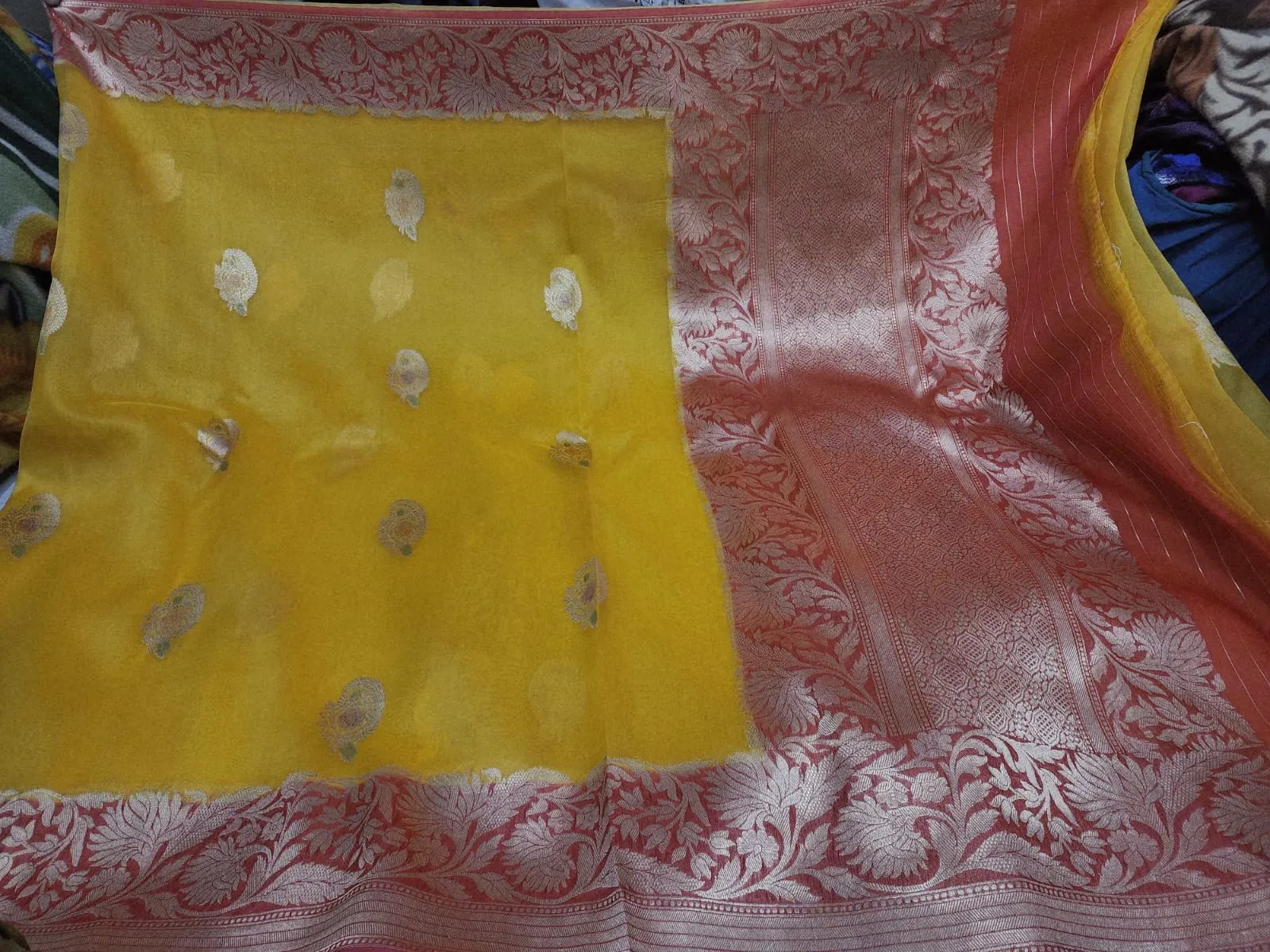 Pure Handwoven Kora Organza Saree - Look 8 - Detail View 2 Pure Handwoven Kora Organza Saree - Look 8 - Detail View 2 | Shri Geeta Sarees