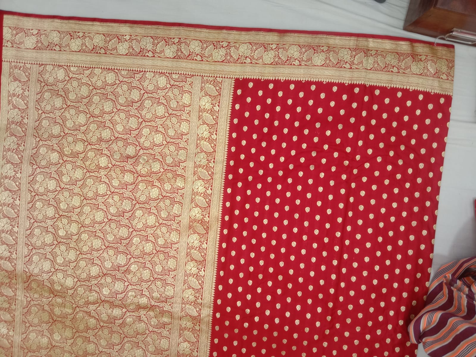 Pure Handwoven Silk Katan Saree - Look 38 - Detail View 2 Pure Handwoven Silk Katan Saree - Look 38 - Detail View 2 | Shri Geeta Sarees