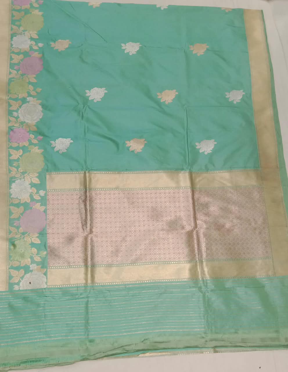 Pure Handwoven Silk Katan Saree - Look 64 - Detail View 2 | Shri Geeta Sarees
