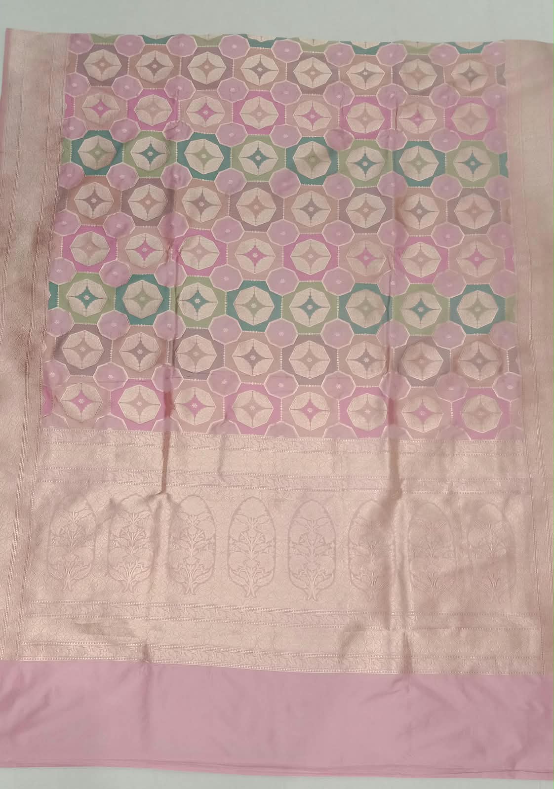 Pure Handwoven Silk Katan Saree - Look 63 - Detail View 2 | Shri Geeta Sarees