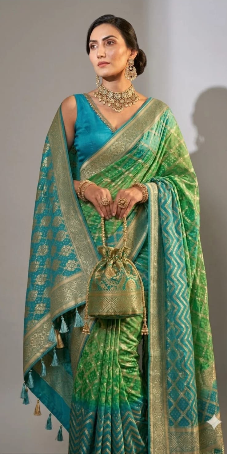 Pure Handwoven Khaddi Georgette Bandhej Saree - Look 1 - khaddi bandhej Banarasi Silk Saree | Shri Geeta Sarees