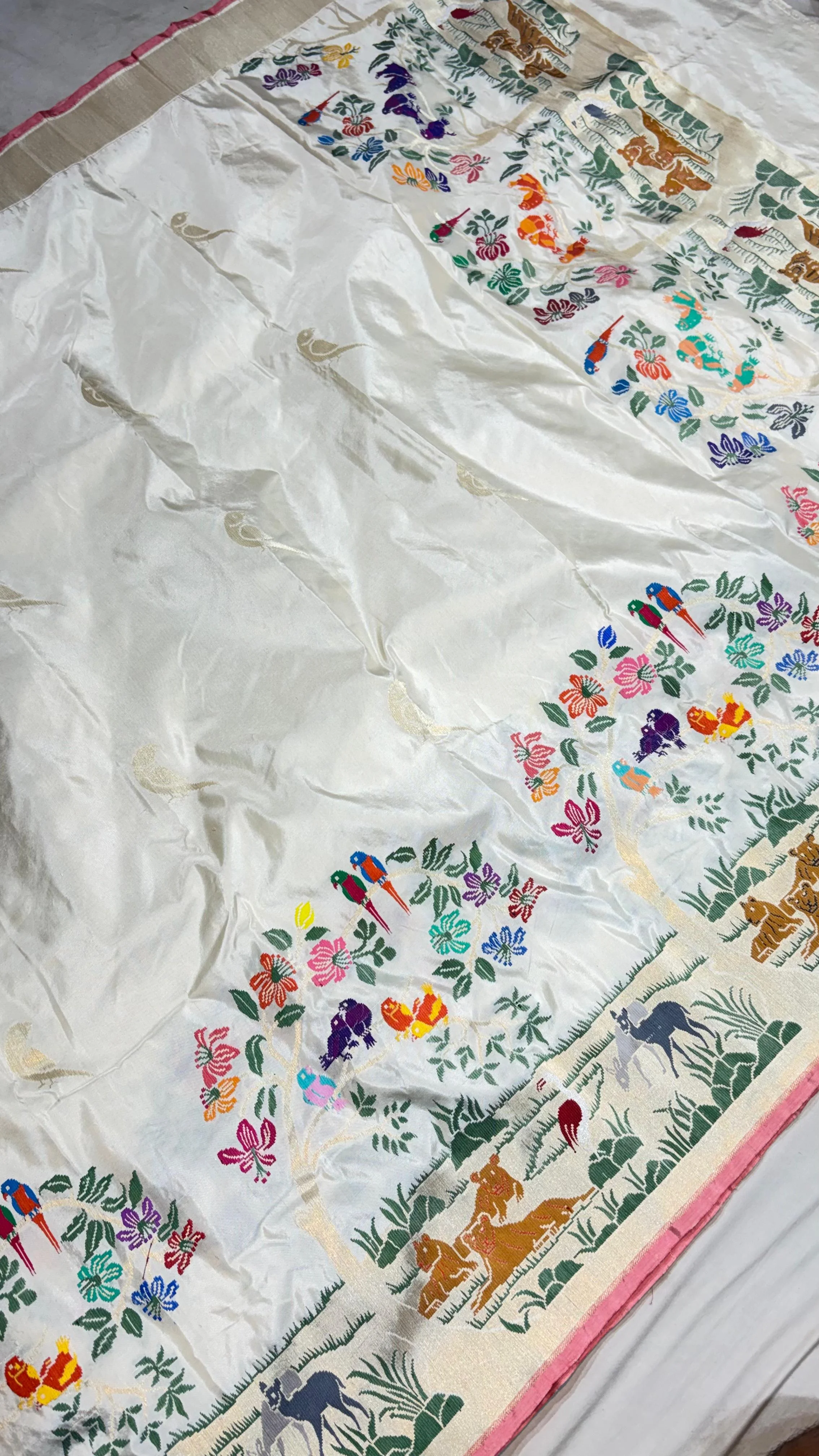 Ivory Paithani Silk Saree - Detail View 2 | Shri Geeta Sarees