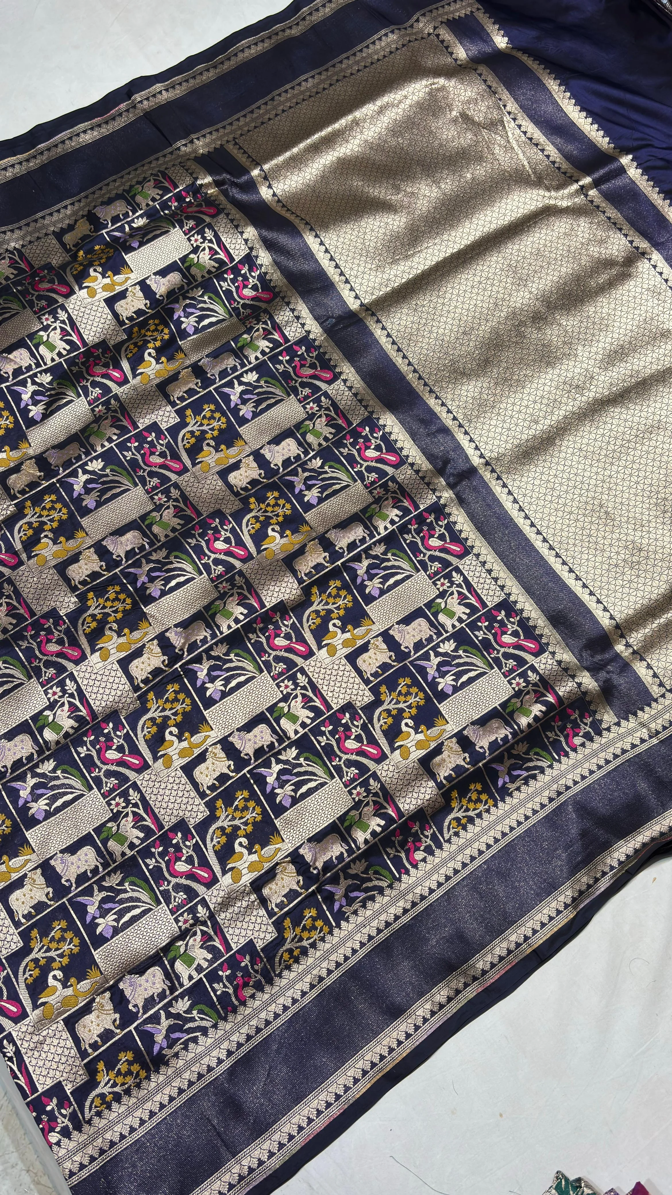Midnight Grid Panel Silk Saree - Detail View 2 | Shri Geeta Sarees