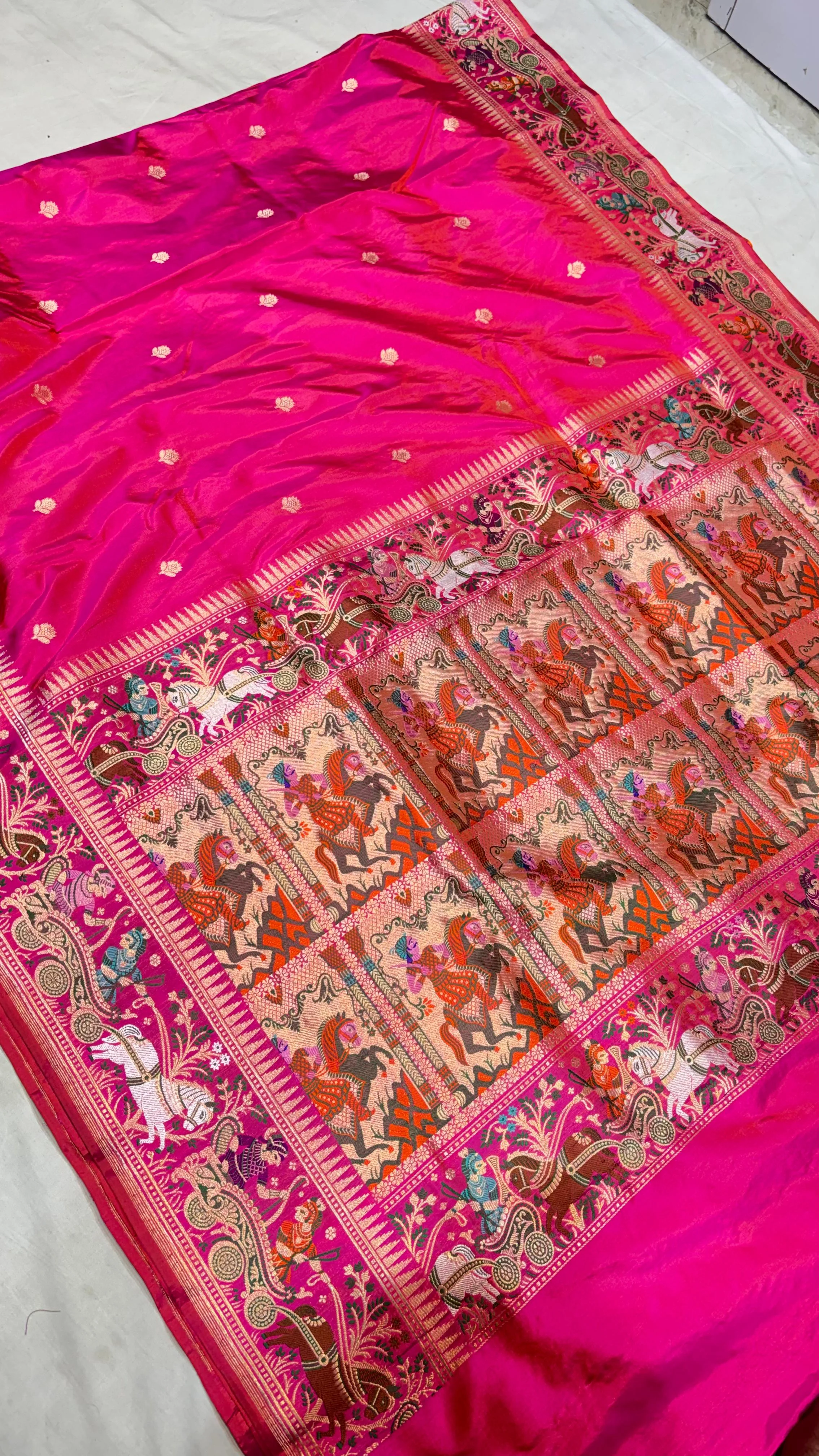 Magenta Kadwa Baluchari Silk Saree - Detail View 4 | Shri Geeta Sarees