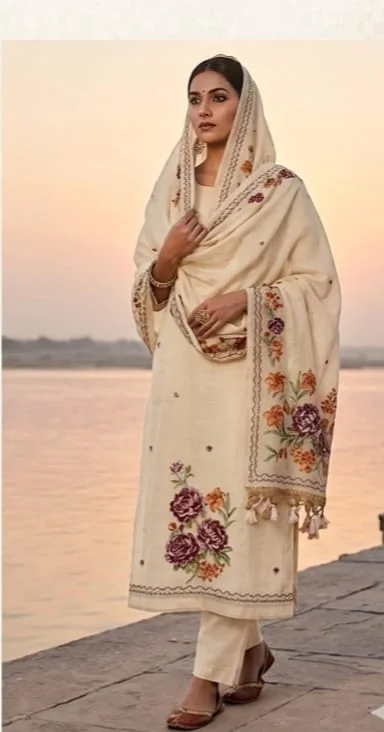 Royal flora - suits Banarasi Silk Saree | Shri Geeta Sarees